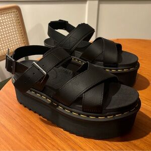 DR. Martens. VOSS II ATHENA LEATHER STRAP PLATFORM SANDALS